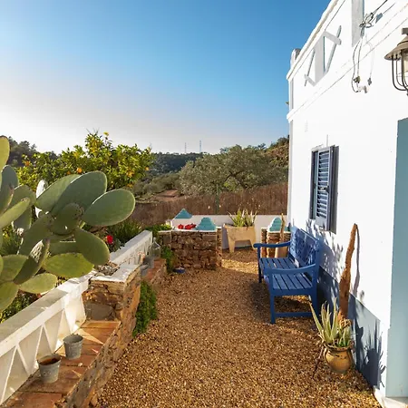 Charming Country House Farm stay