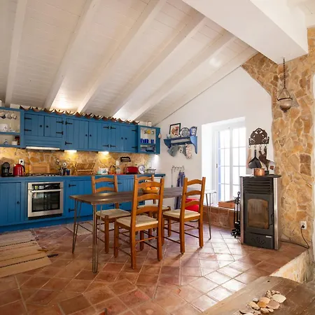 Charming Country House