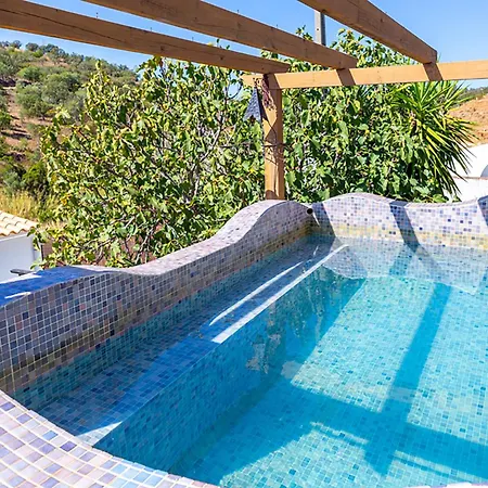 Charming 4* Santa Catarina da Fonte do Bispo